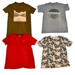 Lot of 4 Casual Tees Mens Teens Boys Size S/M Casual
